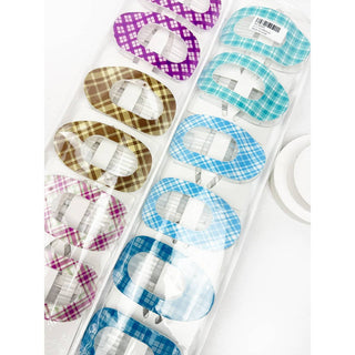 Checkered Print Flat Hair Claw