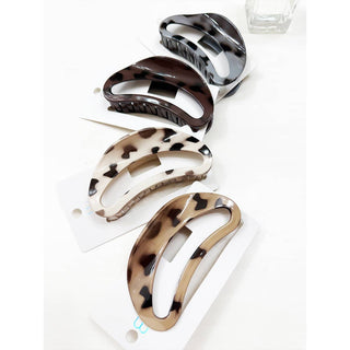 Jumbo Oval Fashionable Hair Claw