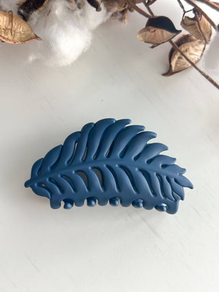 Leaf Claw Clip - Navy