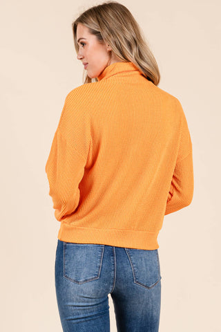 RIBBED PULLOVER TOP