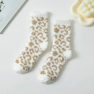 Neutral color Leopard Pattern Fuzzy Winter Socks