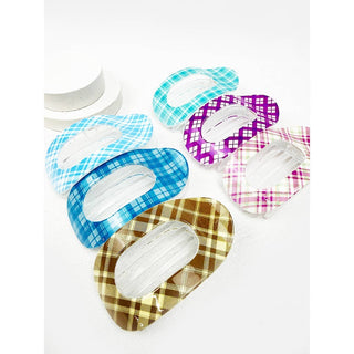 Checkered Print Flat Hair Claw