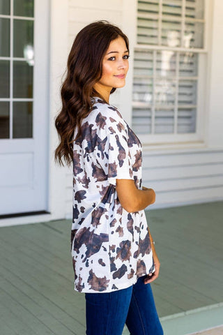 Mooving On Short Sleeves T-Shirt Cow Print