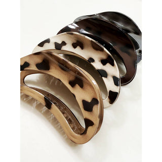 Jumbo Oval Fashionable Hair Claw